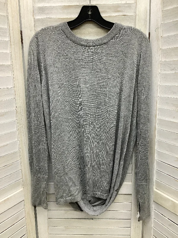 Sweater By Lululemon In Grey, Size: 6