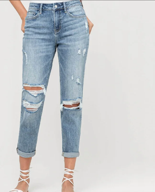 Women's Chic Outerwear Outfit Distressed Boyfriend Jeans In Dreamland