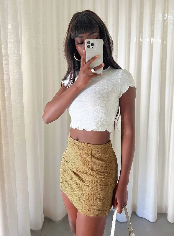 Women's Chic Outerwear Outfit Selby Textured Mini Skirt Beige