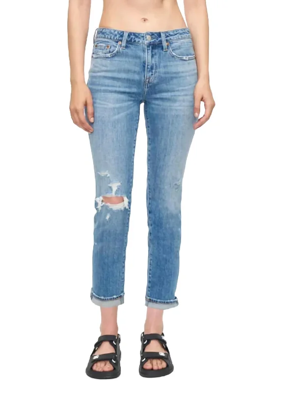 Casual Fashion Trends for Women Jessie Jean In Harbor Distressed