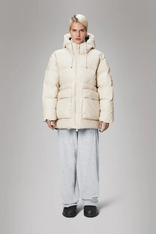 Trendy Women's Apparel Alta Puffer Cargo Jacket