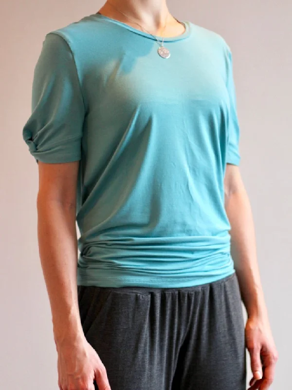 Women's Comfortable Apparel Fehr Trade Knot-Maste Yoga Set