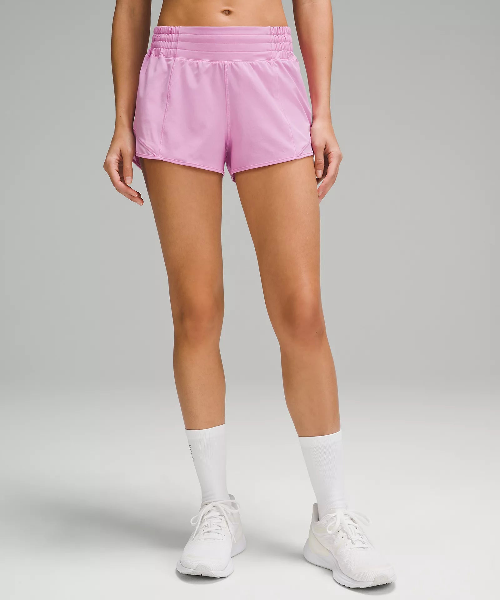 Women's Activewear Outfit Hotty Hot High Rise Lined Short 2.5" | Dahlia Mauve