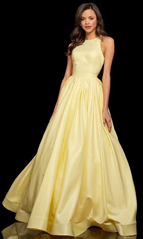 Sporty Fashion Offers Sherri Hill 52958SC