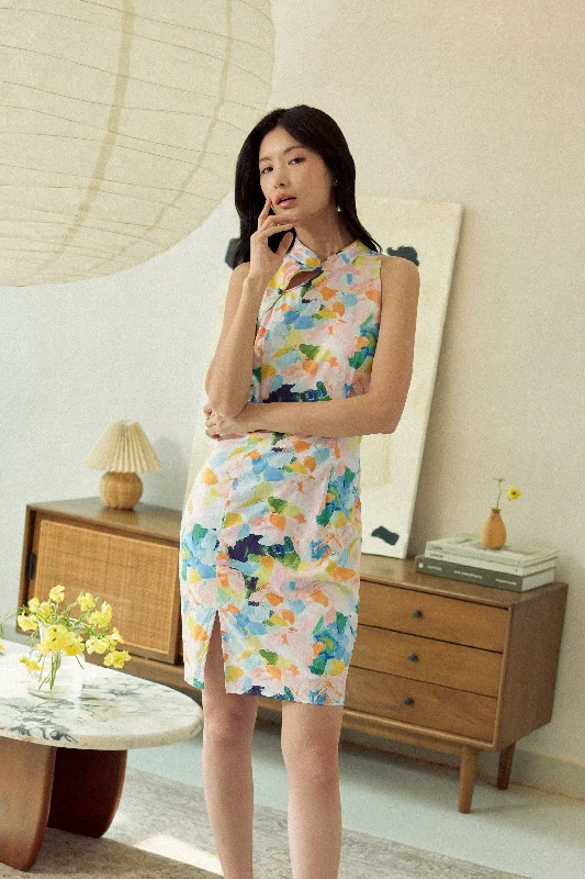 Style Without Limits Signature Cheongsam in Blossom Print