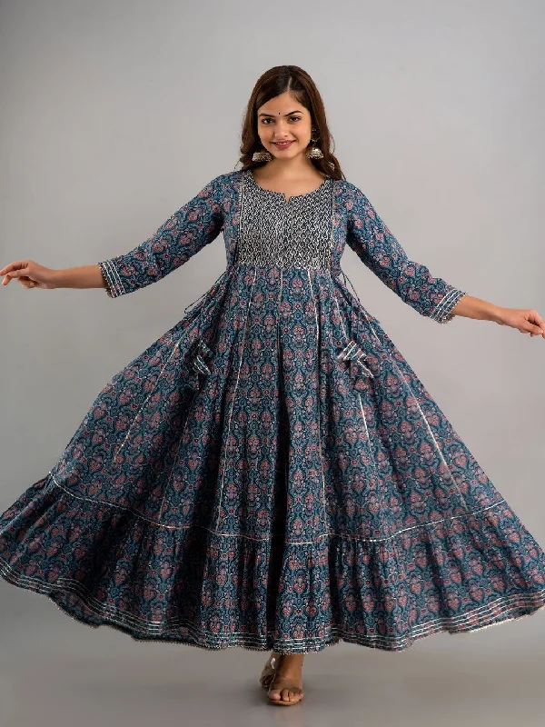 Chic Style Discounts Printed Pure Cotton Embroidered Round Neck 3/4 Sleeves Ankle Flared Kurta