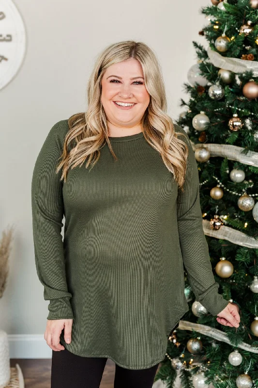 Get Ready For The Weekend With Big Savings Meet In The Middle Knit Tunic Top- Olive