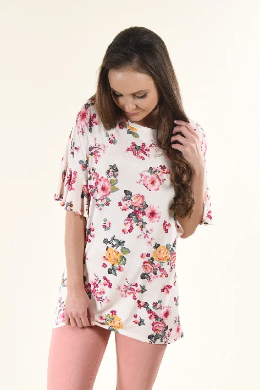 On-Trend Fashion Offers Love Worth Keeping Floral Top