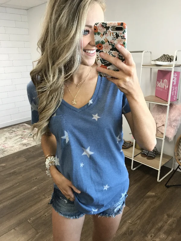 Best-Sellers You're A Star V-Neck Pocket Top- Steel Blue
