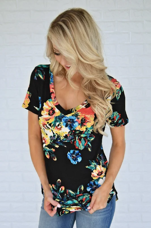 Exclusive Markdowns For A Short Time Bold Black Floral V-Neck Top