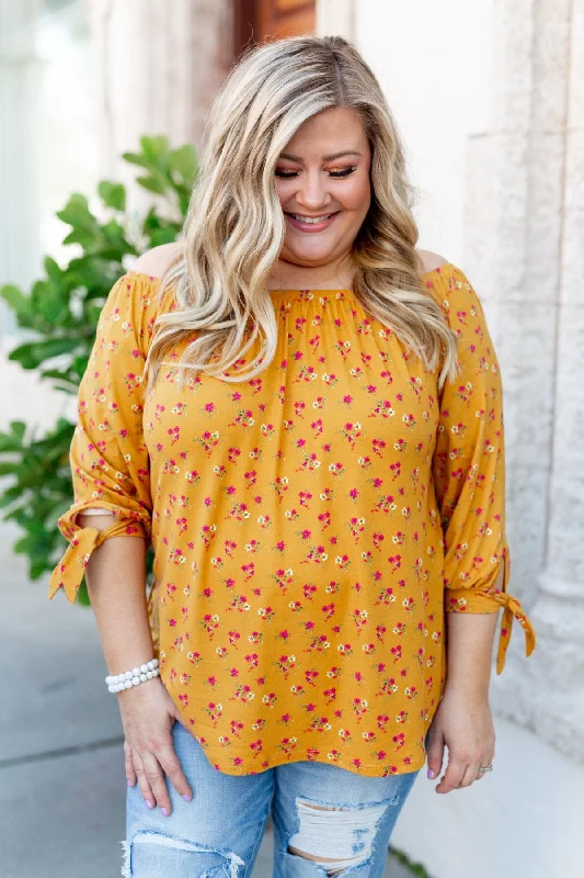 Limited Stock, Unlimited Style Everywhere You Go Floral Top- Mustard