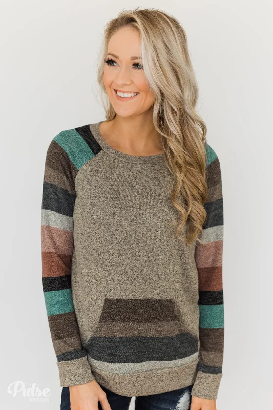 Retro Style Promotions Look My Way Pullover Pocket Top- Taupe