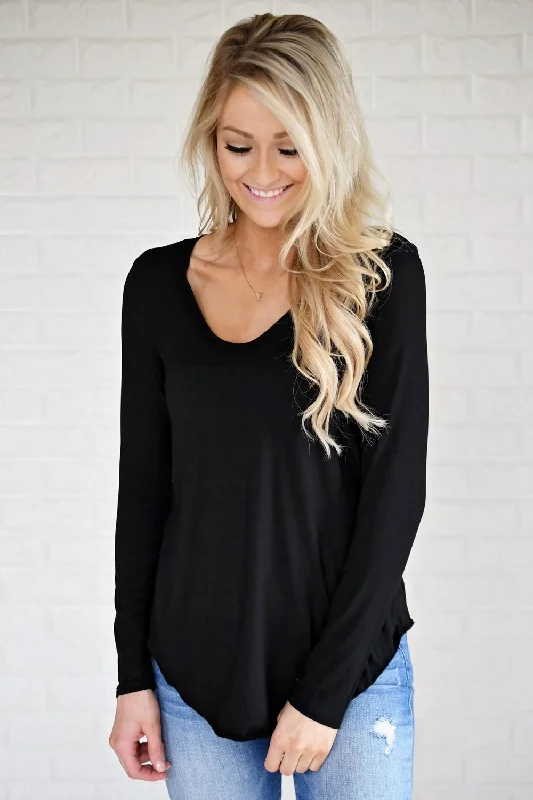 Special Promotions Available For A Short Time Long Sleeve V-Neck Top ~ Black