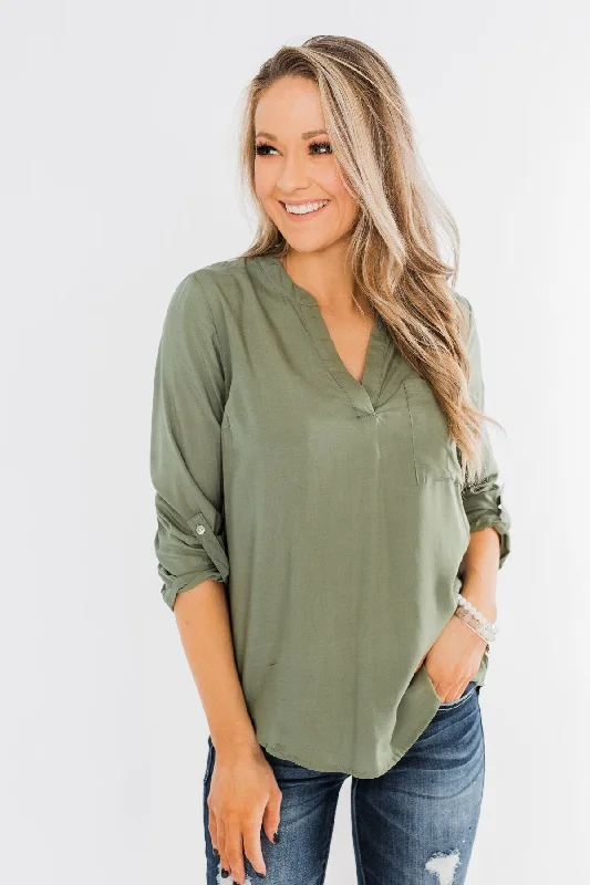 Trendy Street Style In My Sight V-Neck Pocket Top- Olive