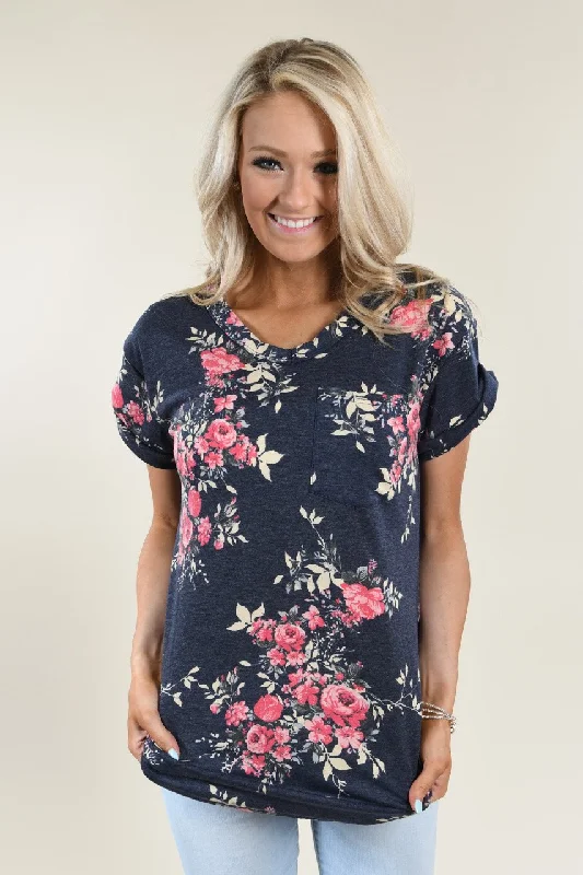 Casual Fashion On the Go Top ~ Floral