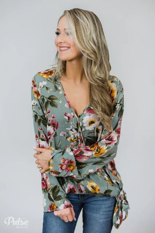 Exclusive Weekend Offers – Don't Miss Out That's A Wrap Floral Top- Seafoam Green