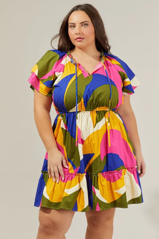 Women's Trendy Activewear Apparel Rio Abstract Riley Poplin Short Sleeve Mini Dress Curve