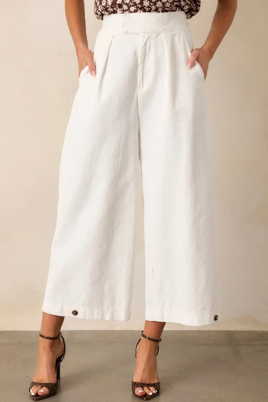 Affordable Luxury Women's Apparel Coastal Comfort 100% Cotton Ivory Pants