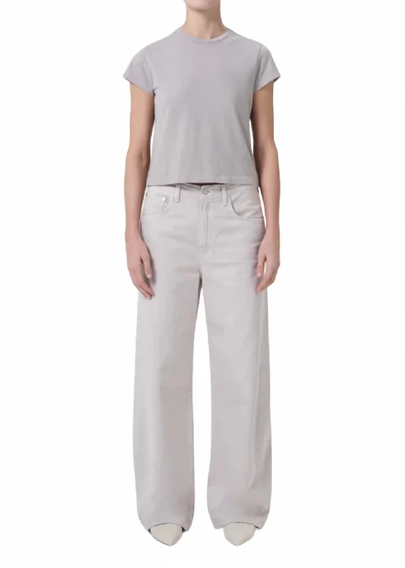 Women's Clothing Apparel Low Curve Jeans In Soft Focus